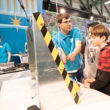 Le salon valaisan des formations et métiers. Martigny. Jeudi 9 mars 2023